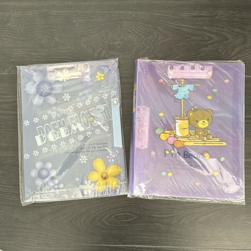 NWT - 2 Clip Folders